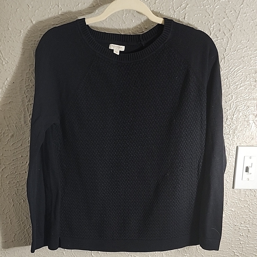 Sonoma Black Crewneck Sweater Classic Knit